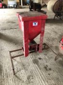 Evans and Pearce 12v broadcaster, spares or repairs