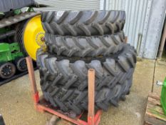 Set Firestone 320/85R36 front and BKT 420/80R46 rear row crop wheels and tyres with John Deere centr