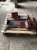 2No subsoiler legs and brackets