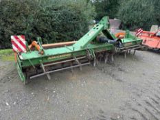 Amazone KE403 4m power harrow with rear tooth packer. Serial No: 99021973 ​​​​​​​NB: Manual in Offic
