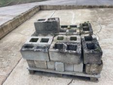 Quantity concrete blocks