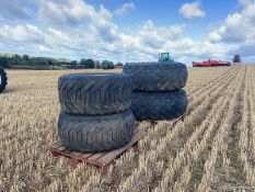 4 No grass flotation tyres on Massey Ferguson centres. Front: 500/60-22.5. Rear: 23.1-26