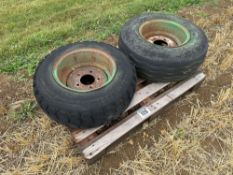 Single Vredestein 10.0/75-15.3 wheel and tyre with Avon 10.5/85-15.3 wheel and tyre.