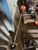 Husqvarna 128R petrol strimmer