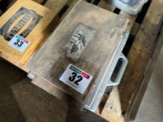 Quantity tap and die sets