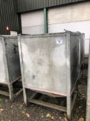 3No metal pea tanks