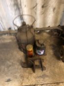 Quantity misc vintage items