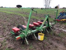 Matco 6 row precision drill with bout markers.  NB: Manual in Office