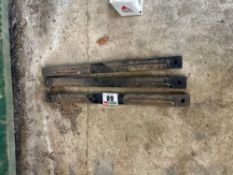 3No subsoiler shins hard faced