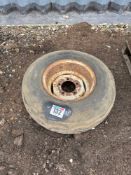 Single 10.5-85-15wheel and tyre