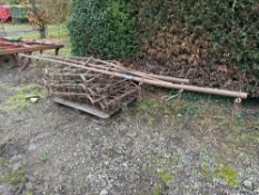 Quantity seed harrows with stretchers