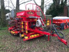 2005 Vaderstad Rapid A400S 4m hydraulic folding disc drill with bout and tramline markers. Drilled H