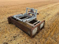 Maxi Scrape Yard Scraper