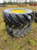 Pair Michelin 600/70R28 wheels and tyres with John Deere centres