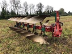 Kverneland 5f reversible plough with skimmers, vari-width