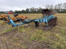 Lemken Variowidth 10 furrow (7+3) semi-mounted on land plough with skimmers