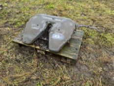 Lorry fifth wheel