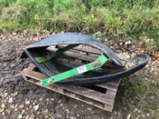 Pair mudguards for JD 3200 loader