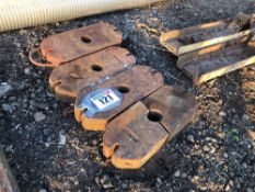 3No bolt on wafer weights and 1No broken one