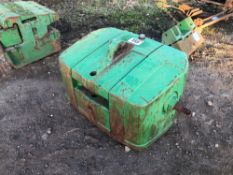John Deere 900kg weight block