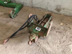 John Deere 40 Series hydraulic hitch
