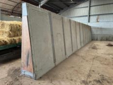 5No Poundfield free standing concrete panels, sold in situ, buyer to remove
