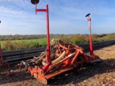 2000 Kuhn HR4002D power harrow combination drill with Weaving tine drill attachments, bout markers,
