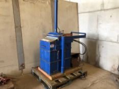 Cardboard baler, single phase and hydraulic operated. Spares or repair