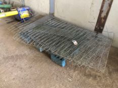 Quantity mesh panels