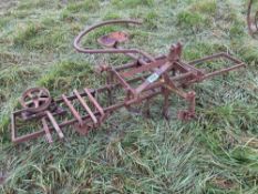 Vintage steering hoe