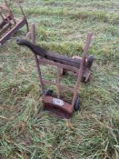 2No Sack barrows