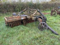 Hydraulic folding trailed press 4m with 2No spare press rings
