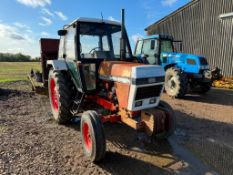 1982 David Brown 1390 2wd tractor with single return spool on 7.5-16 front and 13.6R36 rear wheels a