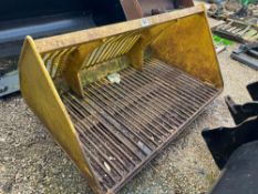 Sanderson beet bucket