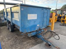 1988 Henton 10T twin axle grain trailer with manual rear door and chute. On 12.5/80-15.3 wheels and