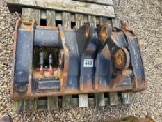 JCB loading shovel headstock