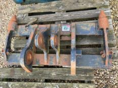 JCB pin and cone headstock to fit JCB TM310/320