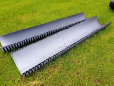 2no half drainage pipe feeders