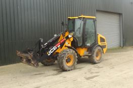 2020 JCB 407 Agri wheel loader with JCB to pin and cone bracket adapter plate Reg: CU70 WRX Hours: 1