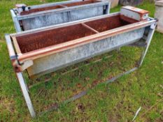 1no turnover water trough