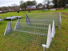 5No wall mounted hay racks