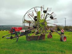 2022 Claas Liner Business 2900 twin rotor rake with spare wheel and tines