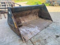 2019 JCB 7ft bucket on pin & cone brackets