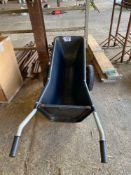 Calf wheel barrow