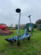 2012 Pearson 2-Row Bedformer