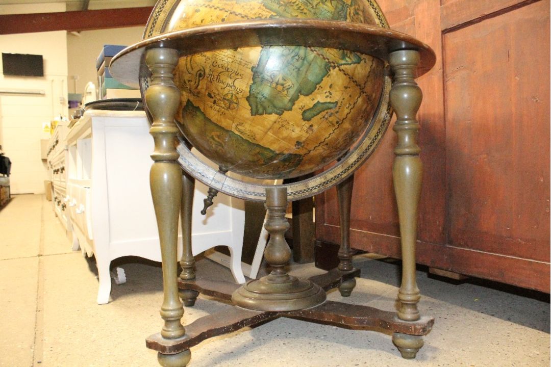 A large world globe on stand - Image 2 of 6