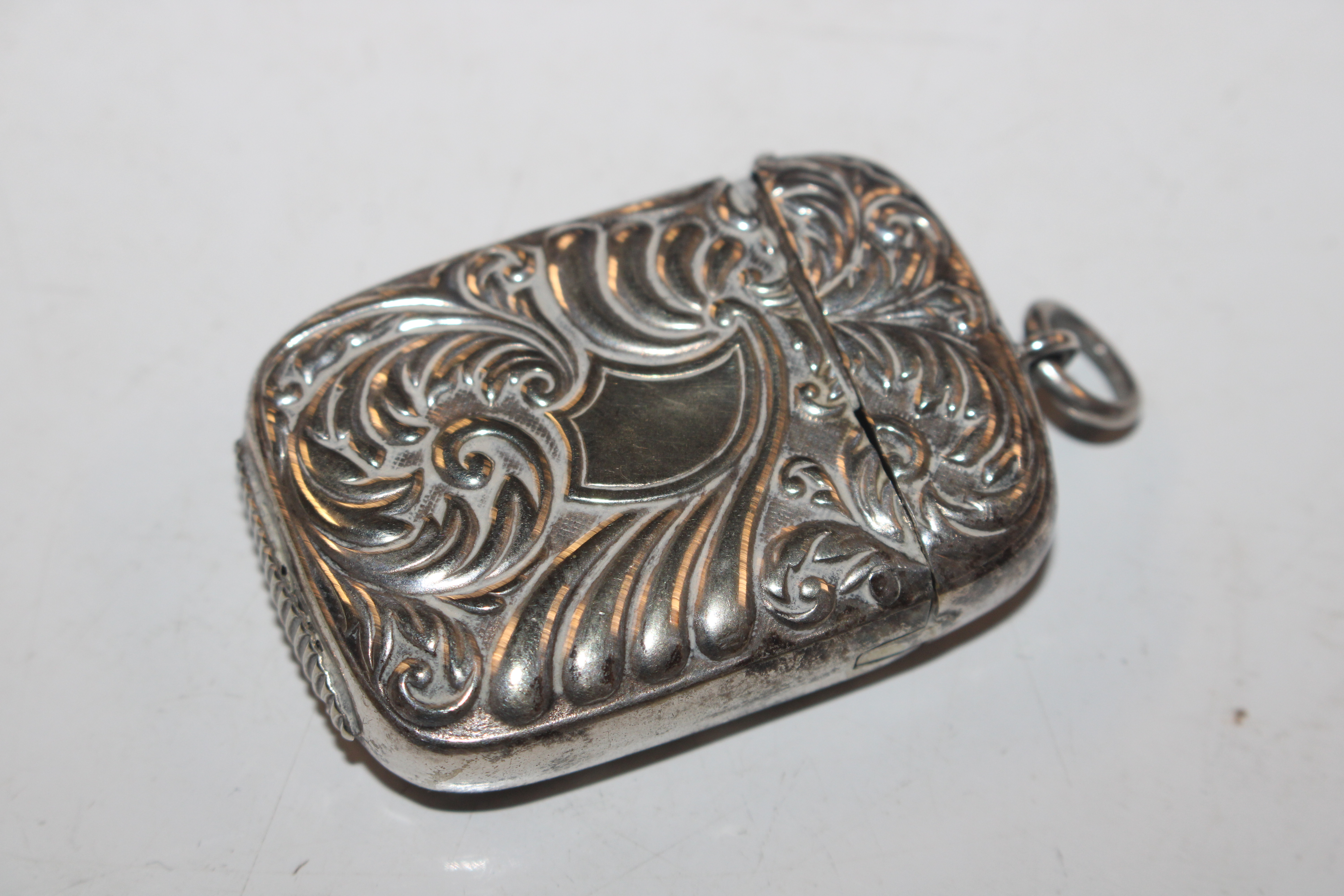 A silver cream jug, approx. 108gms; a vesta case; - Image 18 of 18