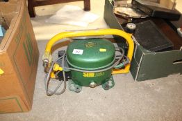 An artists compressor for air brushing