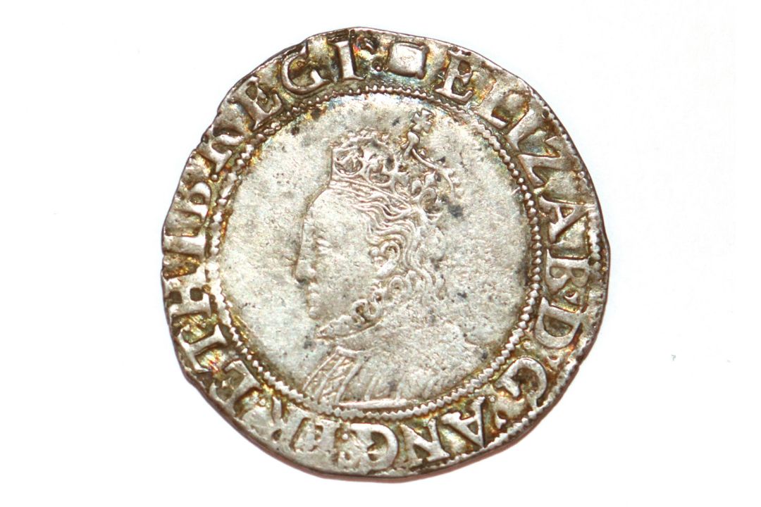 An Elizabeth I shilling, MM woolpack - Image 2 of 4