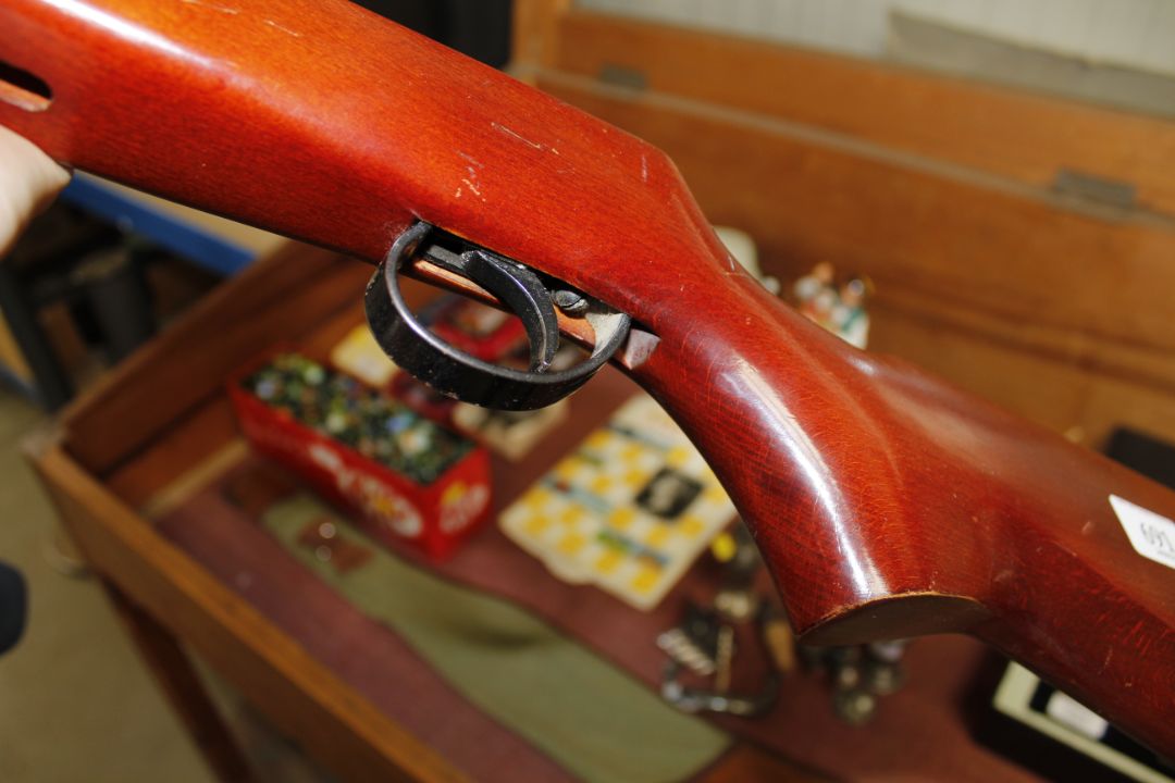 A BSA Meteor .22 air rifle - Image 3 of 3